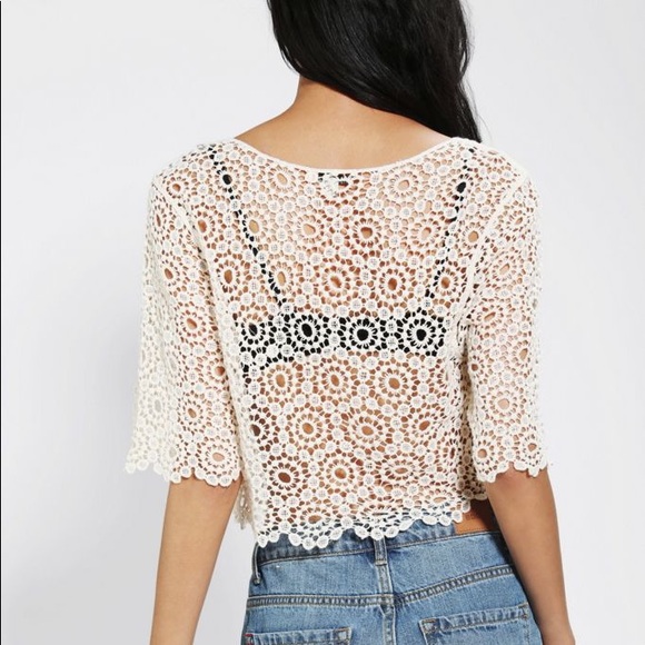 Lucca Couture Crochet Cropped Top - Picture 3 of 7